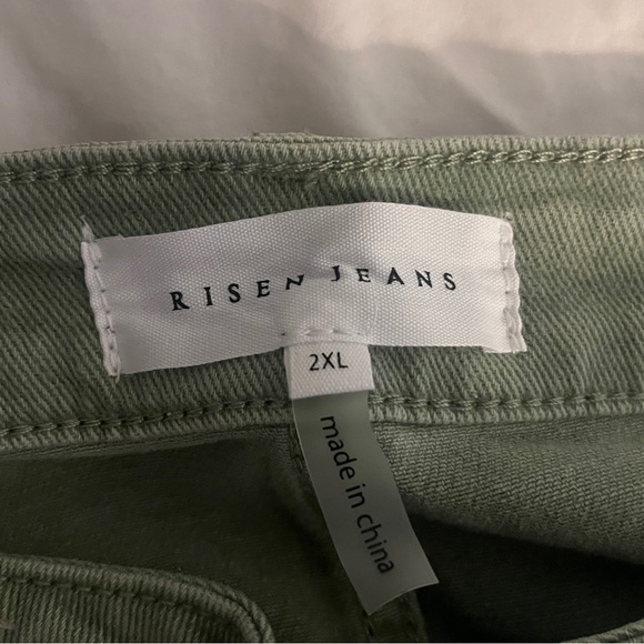 NWT Jeans. Risen Los Angeles. - Picture 2 of 9